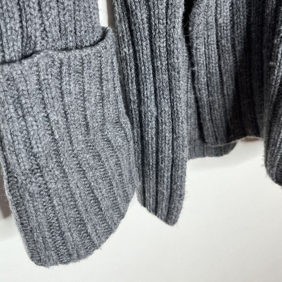 Intermix Fringe Cowl Neck Wool Cashmere Sweater Gray Women’s Size S - Picture 7 of 9